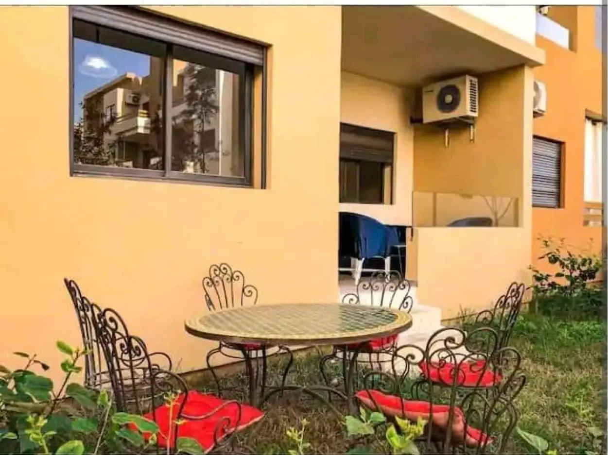 Charmant appartement en rez-de-jardin