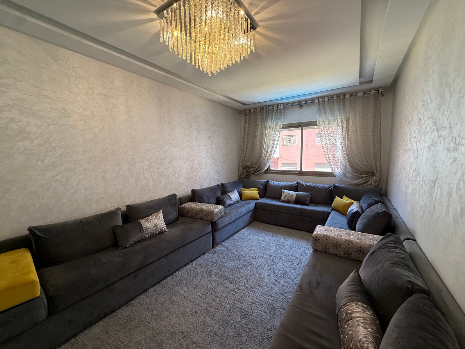 Agréable deux chambres avec piscine  - Image 8