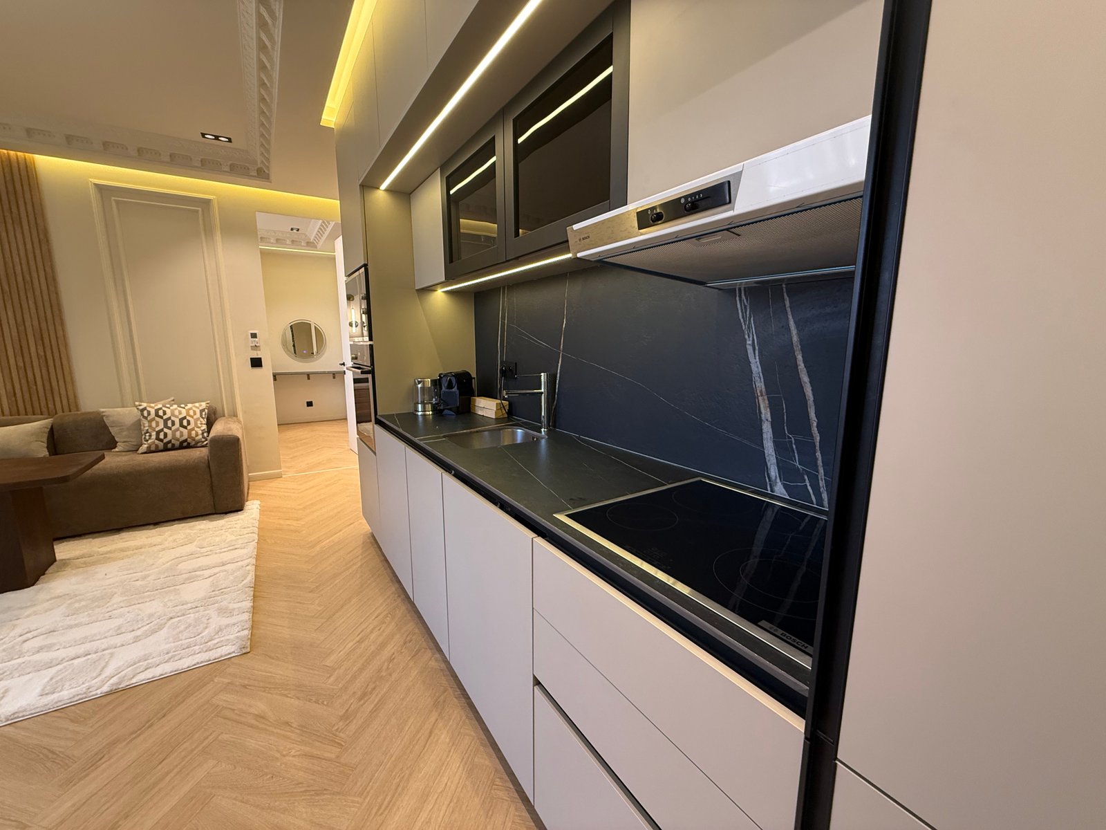 Sublime Appartement meublé 1ch 70m² – Carré Eden, Guéliz - Image 5
