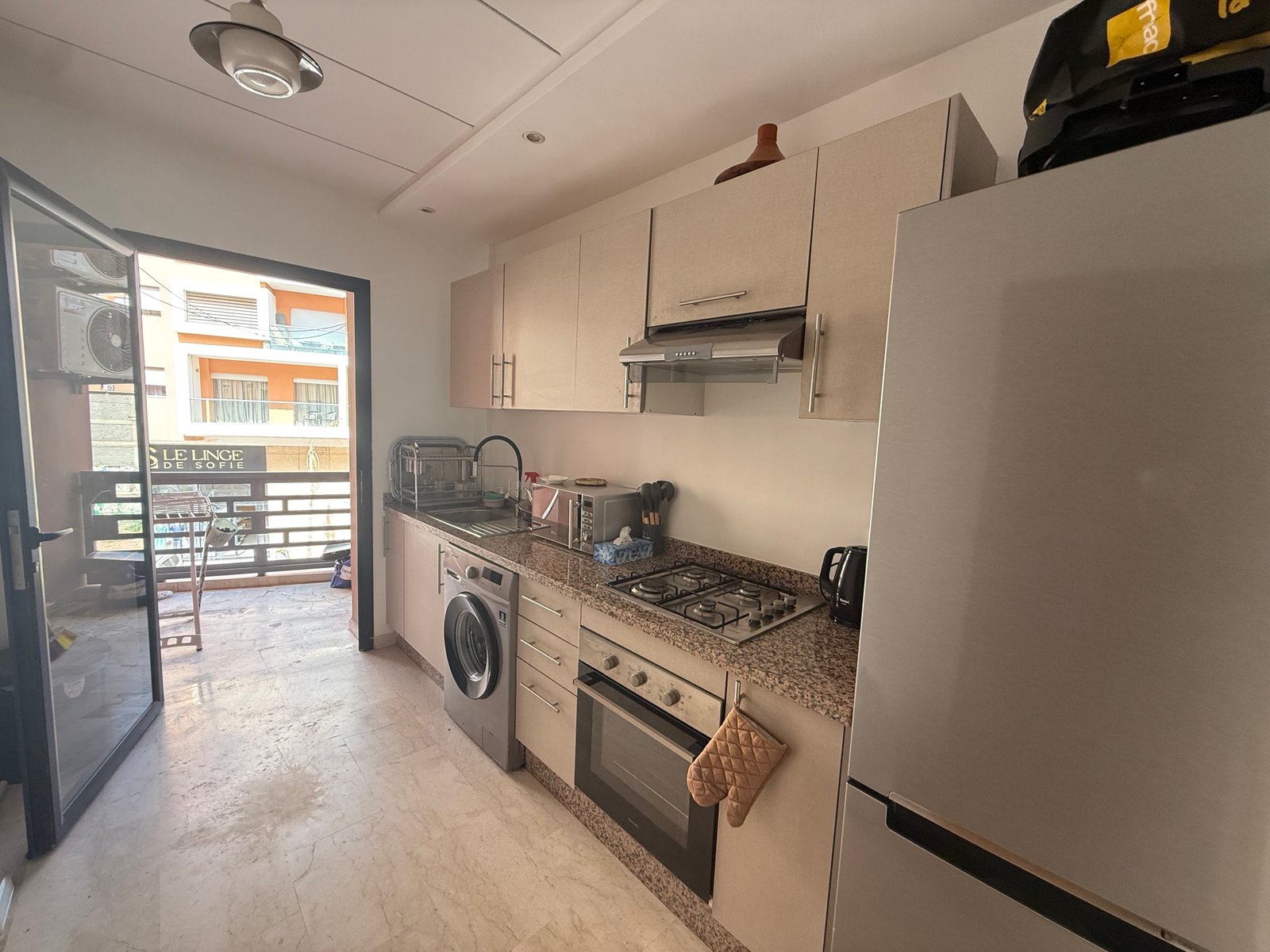 Agréable appartement 2 chambres | Hivernage - Image 8