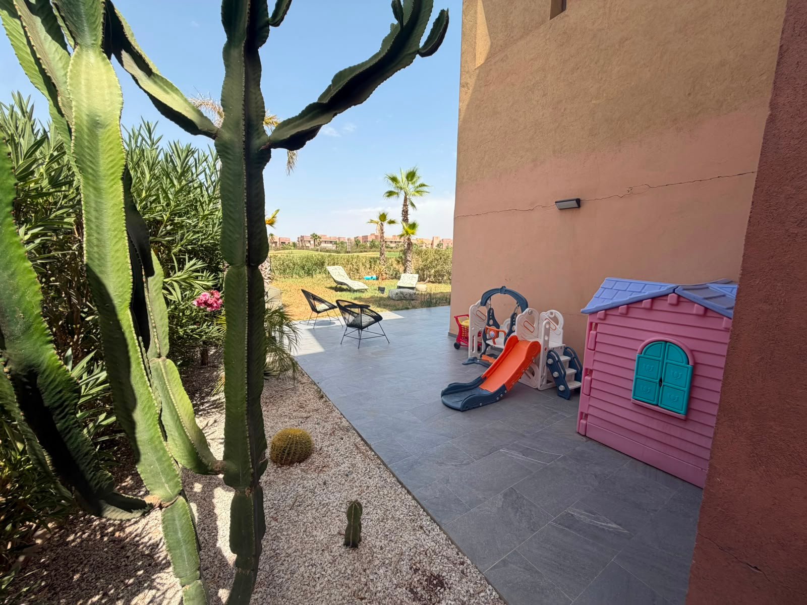 Magnifique rez de jardin 3 chambres - Image 8