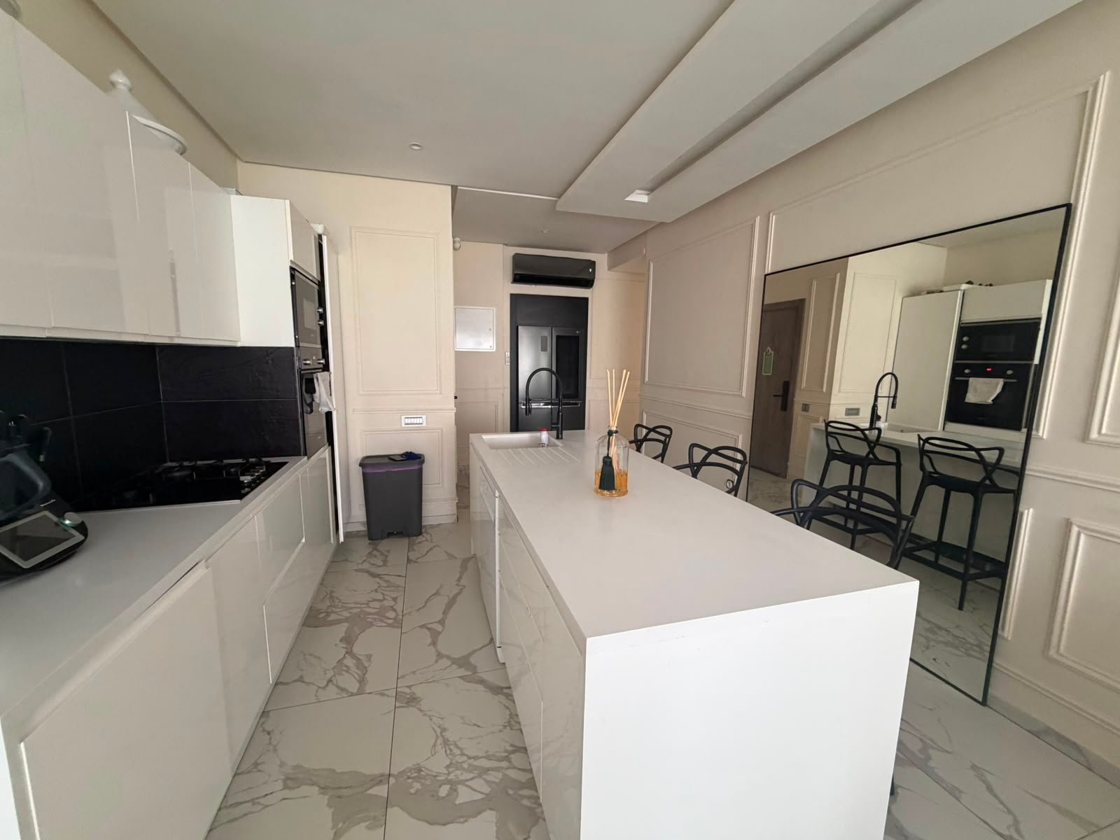 Magnifique rez de jardin 3 chambres - Image 7