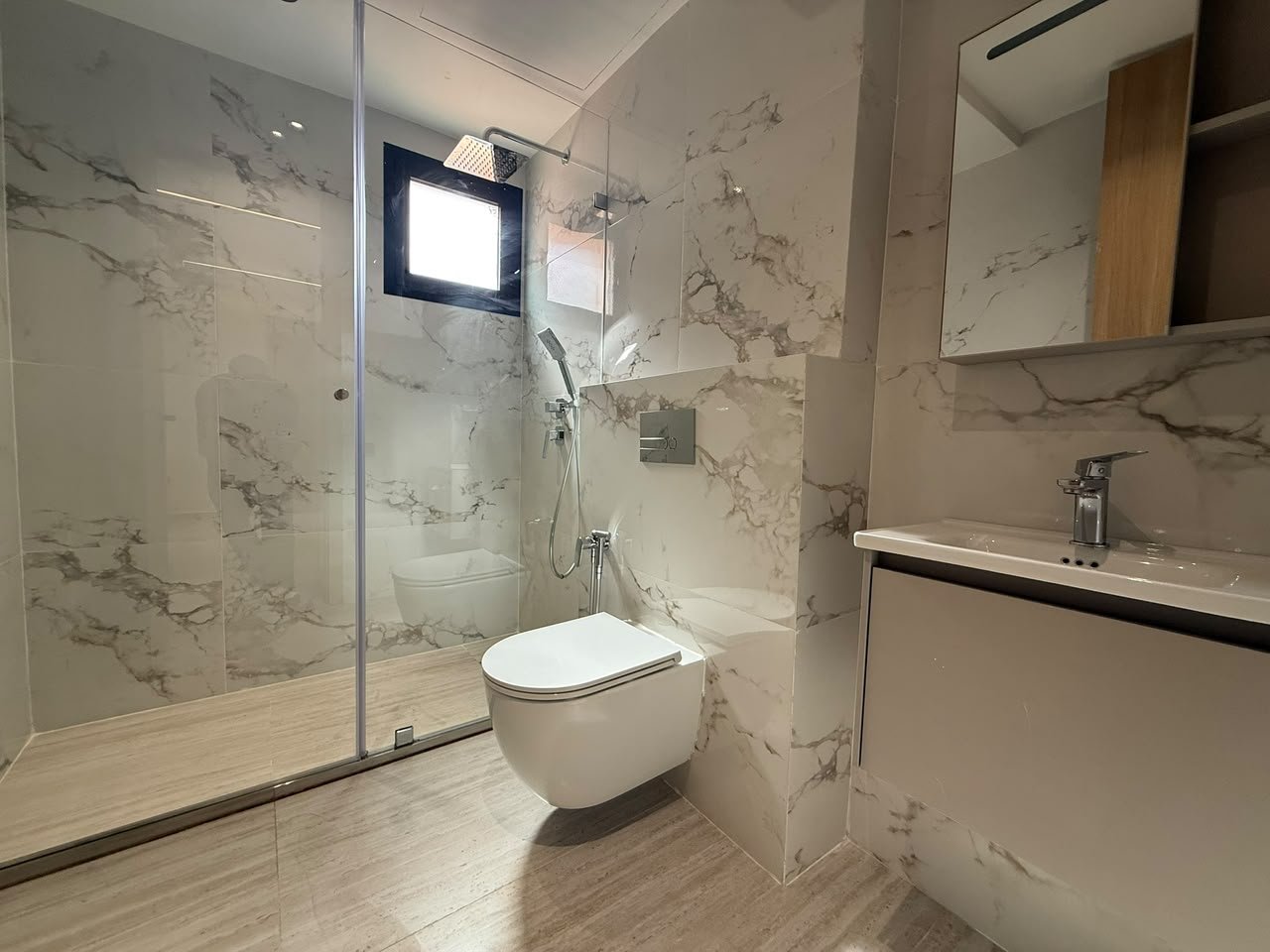 Neuf | Agréable appartement 1 chambre | Résidence sécurisée et piscine - Image 1